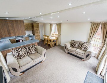 Large Detached Lodge 10