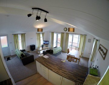 Large Luxury Detached Lodge LS2