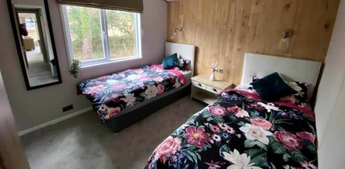 Atlas Debonaire Meadowfield 8 price reduced