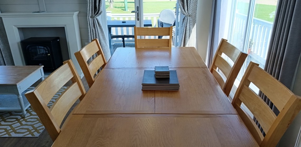 Prestige Burleigh 3 bedrooms MF12