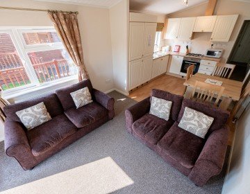 Semi Detached Lodge LS6A
